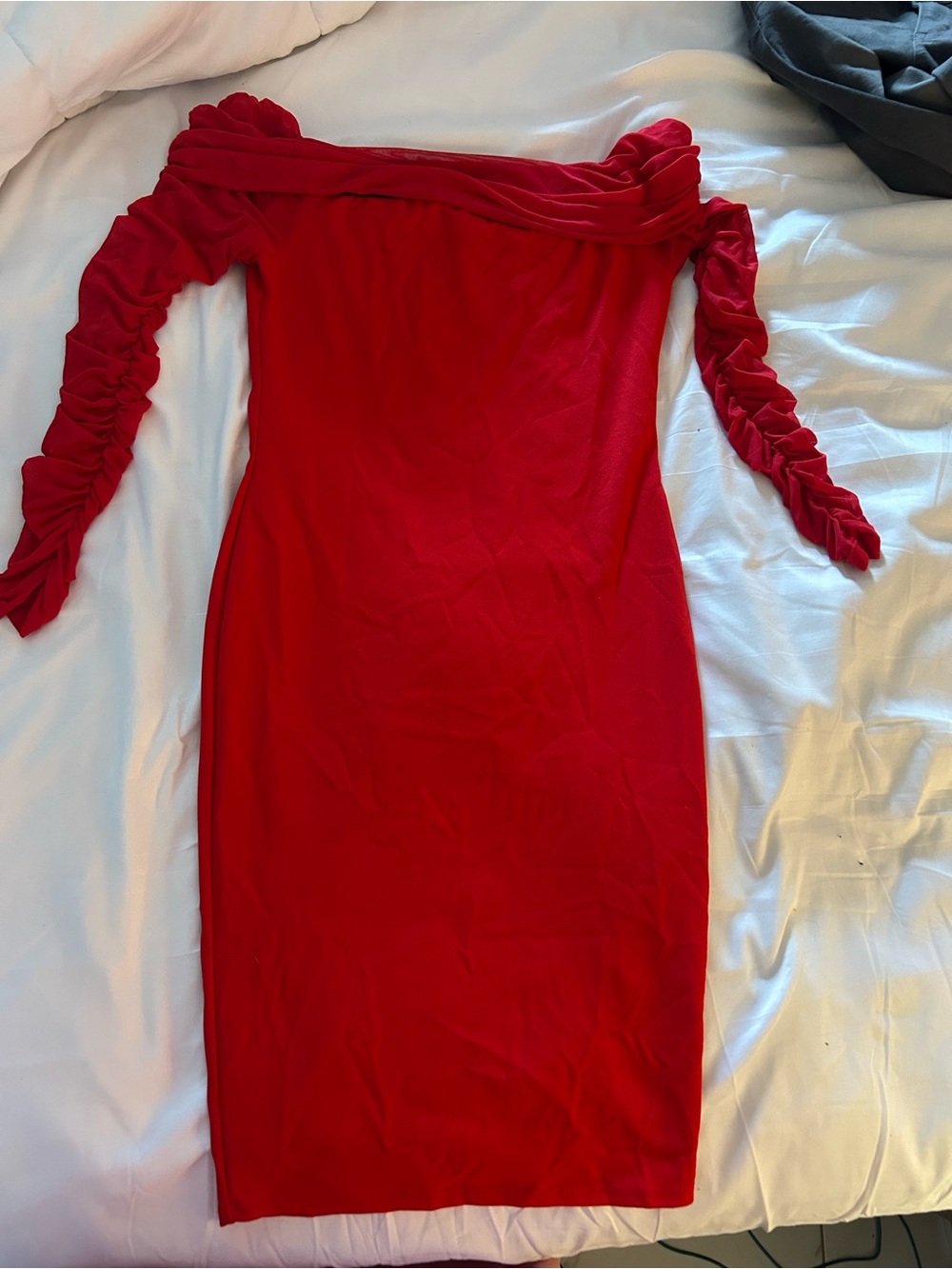 Fashion Nova Red Off-Shoulder Ruched Long Sleeve Bodycon Dress